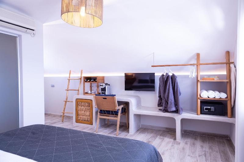 Glykeria Mini Suites image