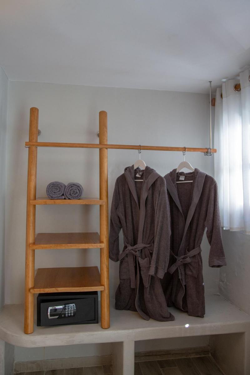Glykeria Mini Suites image