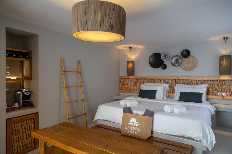 Glykeria Mini Suites image