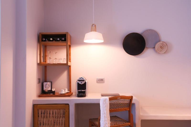 Glykeria Mini Suites image