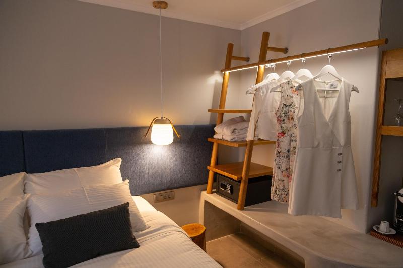 Glykeria Mini Suites image