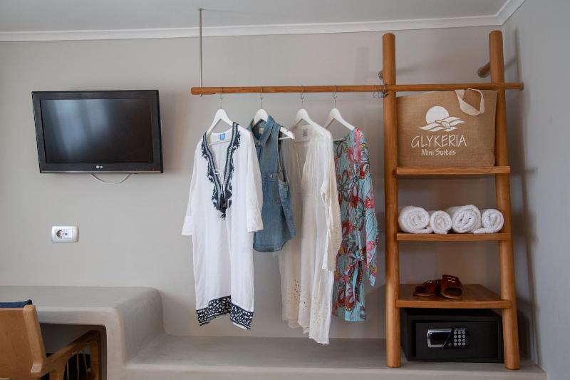 Glykeria Mini Suites image