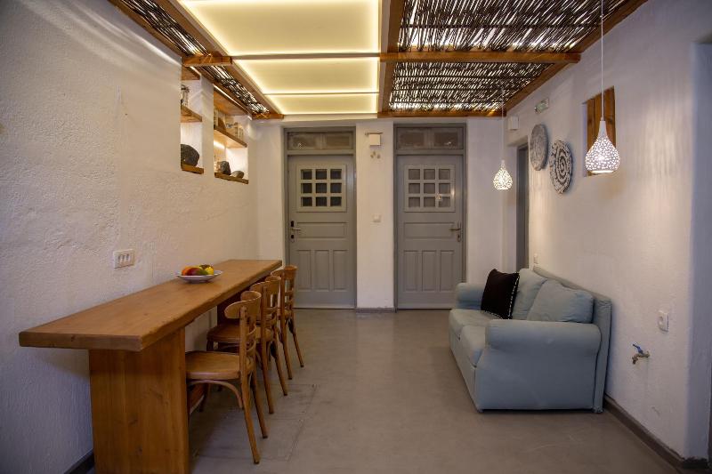 Glykeria Mini Suites image