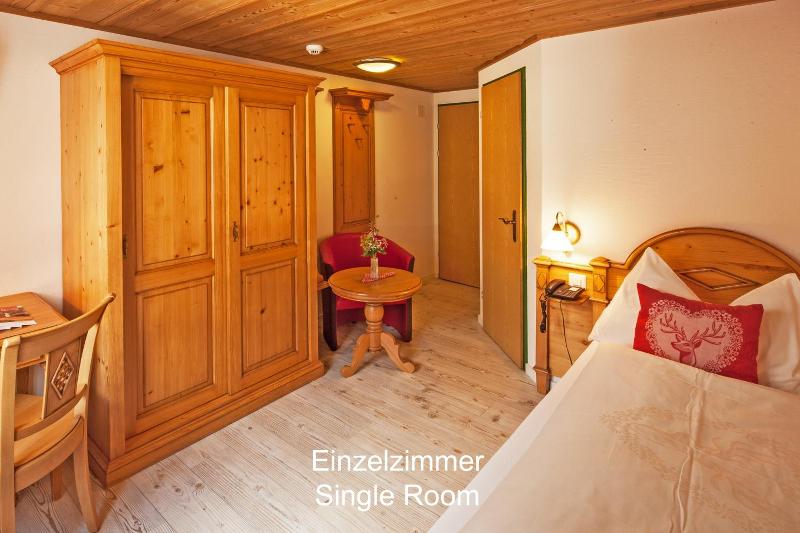 Hotel Hirschen image
