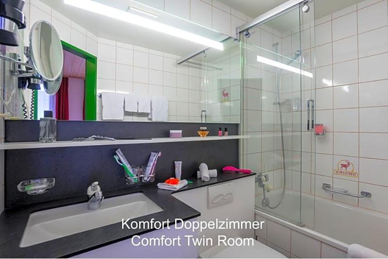 Hotel Hirschen image
