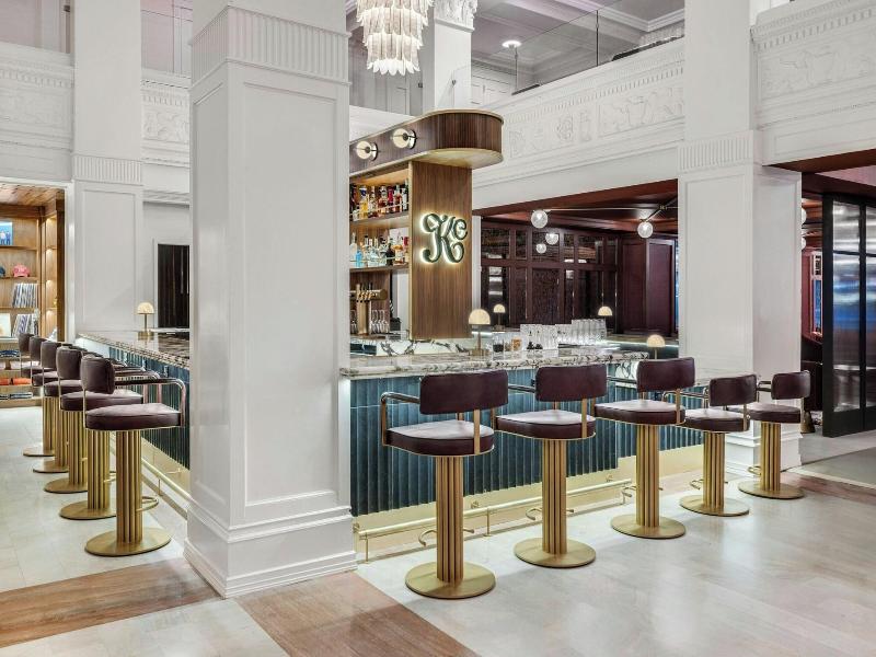 The Gunter Hotel image