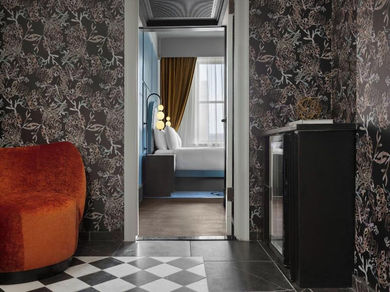 The Gunter Hotel image