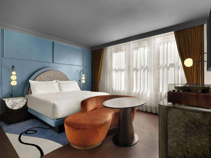 The Gunter Hotel image
