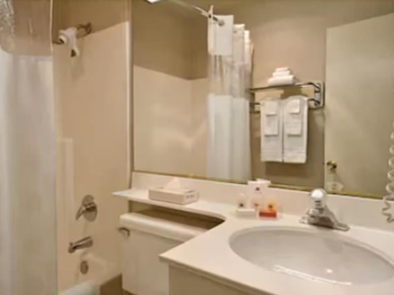 Days Inn by Wyndham San Marcos image
