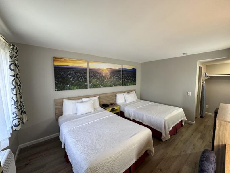 Days Inn by Wyndham San Marcos image