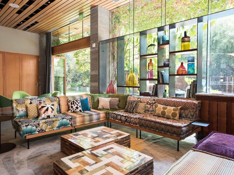 H2hotel image