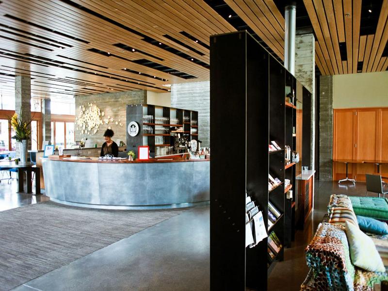 H2hotel image
