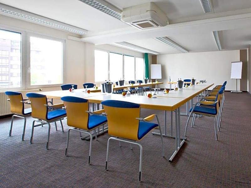 Bonjour Tagungshotel Stuttgart-Gerlingen  image