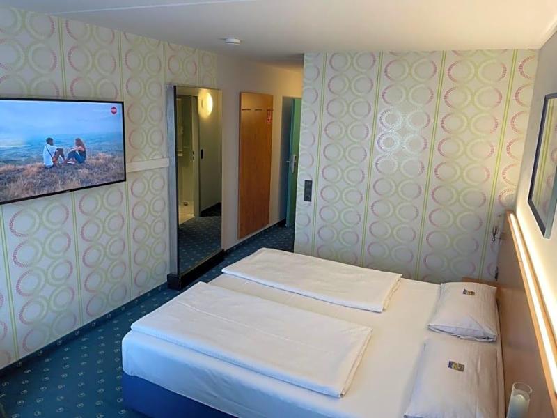 Bonjour Tagungshotel Stuttgart-Gerlingen  image