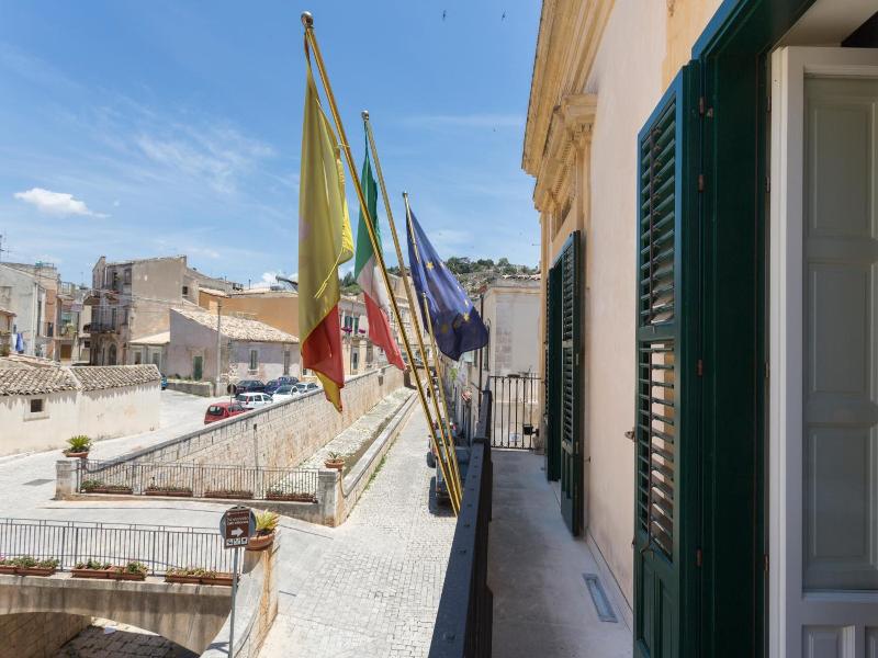 Novecento image