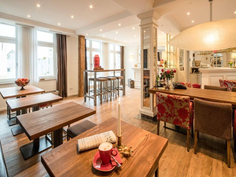 Weinstadt-Hotel Krone image