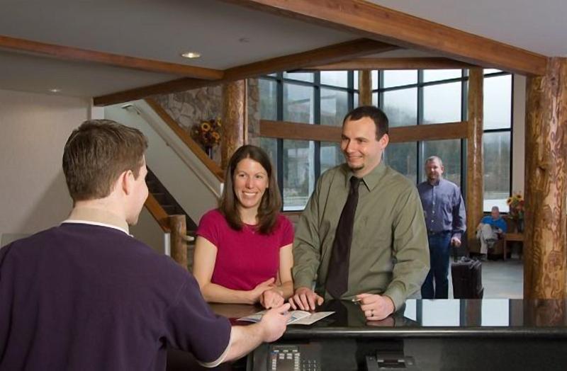 Breeze Inn image