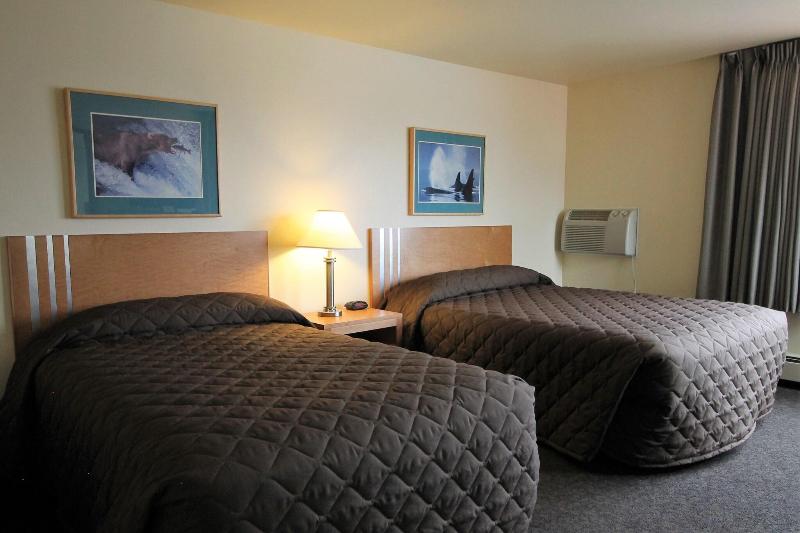 Breeze Inn image