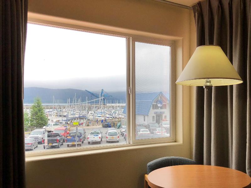 Breeze Inn image