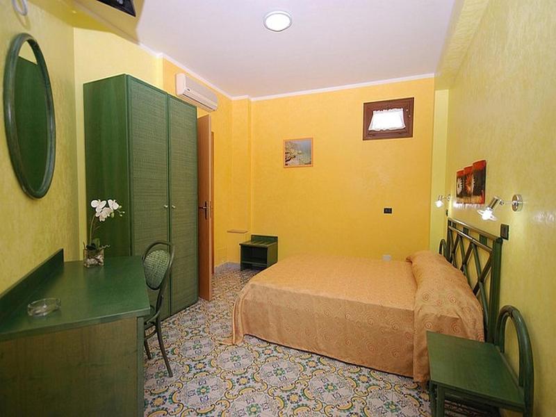 Il Melograno image