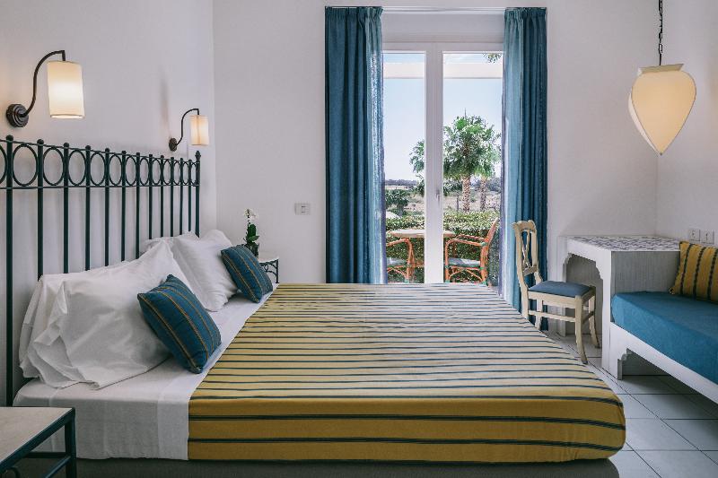 Bed room