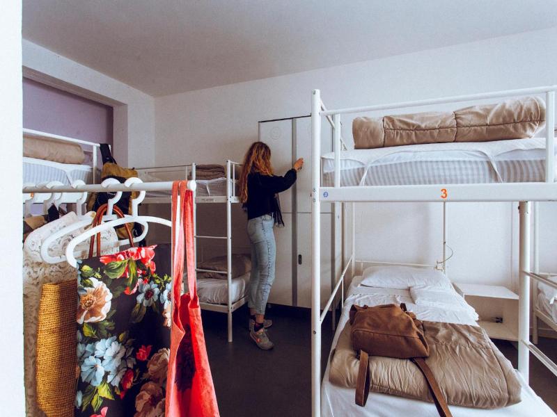 LoL Hostel Siracusa image