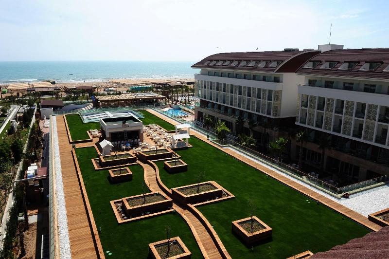 Trendy Hotel Verbena Beach image
