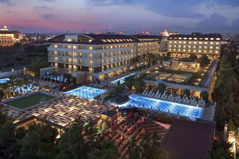 Trendy Hotel Verbena Beach image