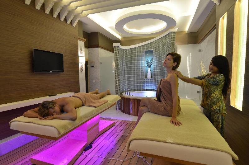 Trendy Hotel Verbena Beach image