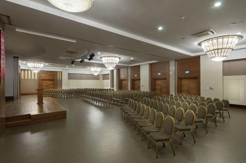 Trendy Hotel Verbena Beach image