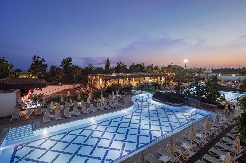 Trendy Hotel Verbena Beach image
