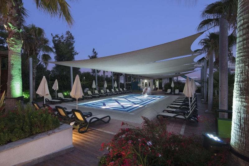 Trendy Hotel Verbena Beach image