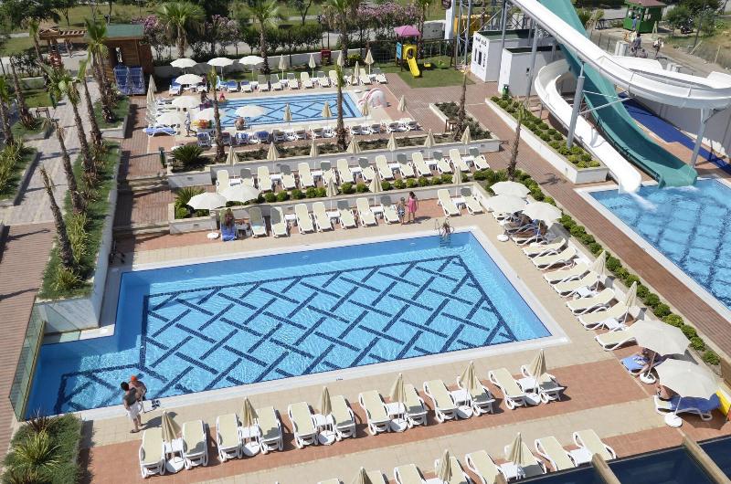Trendy Hotel Verbena Beach image
