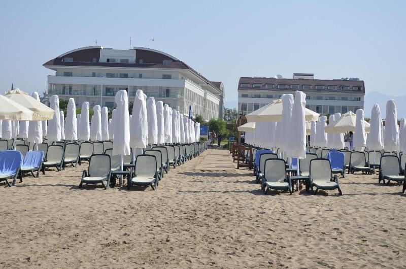 Trendy Hotel Verbena Beach image