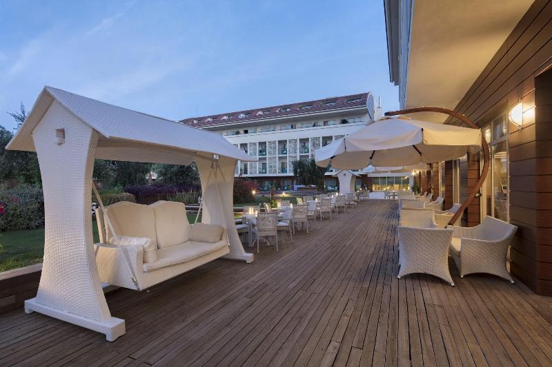 Trendy Hotel Verbena Beach image