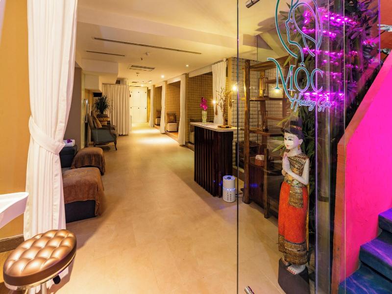 A&Em Phan Boi Chau Hotel image