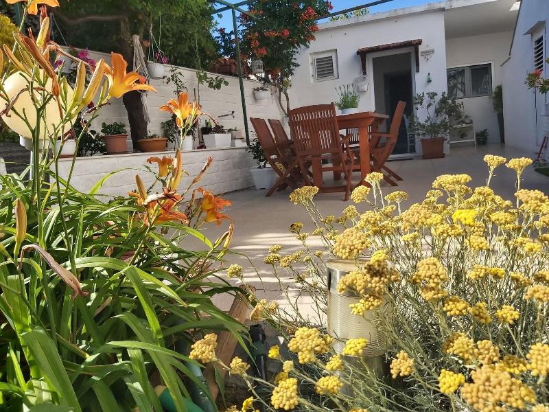 Apartmani i sobe Teo Petric