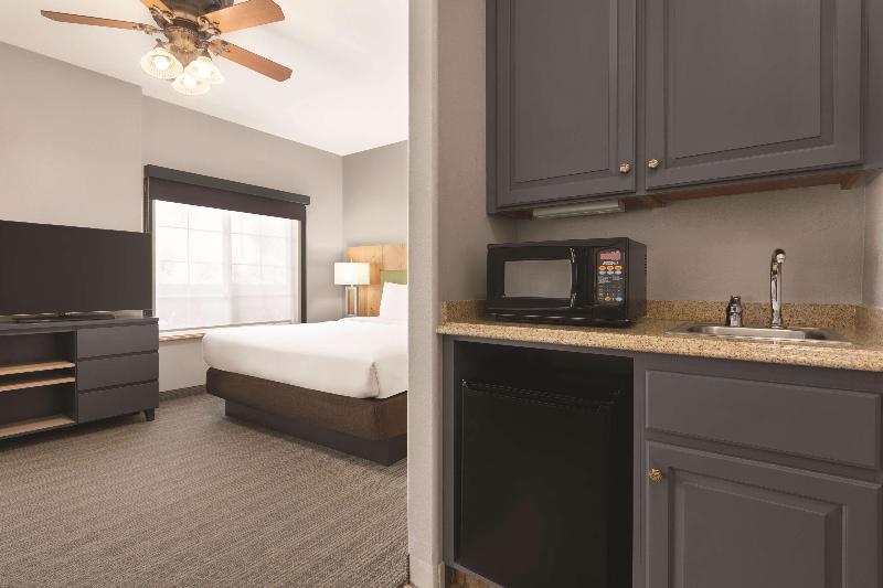 Spark By Hilton Redlands image