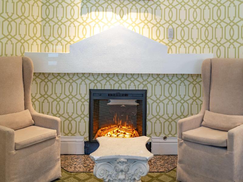 The Bergson BW Signature Collection image