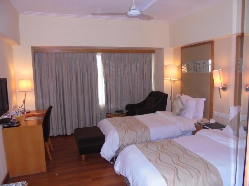 Club Single Room