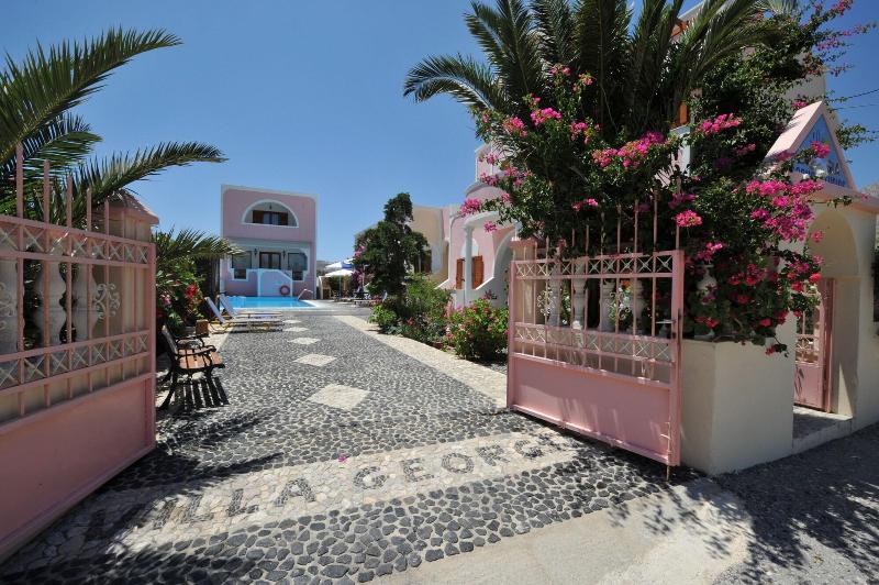 Villa Georgia, Perissa
