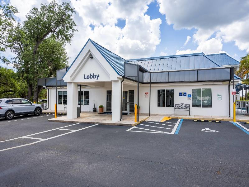 Days Inn By Wyndham Port Charlotte image