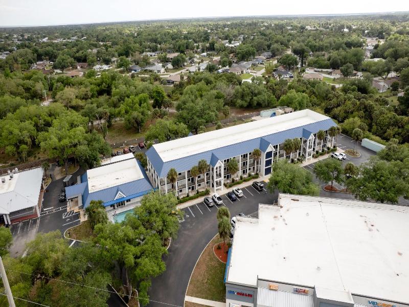 Days Inn By Wyndham Port Charlotte image