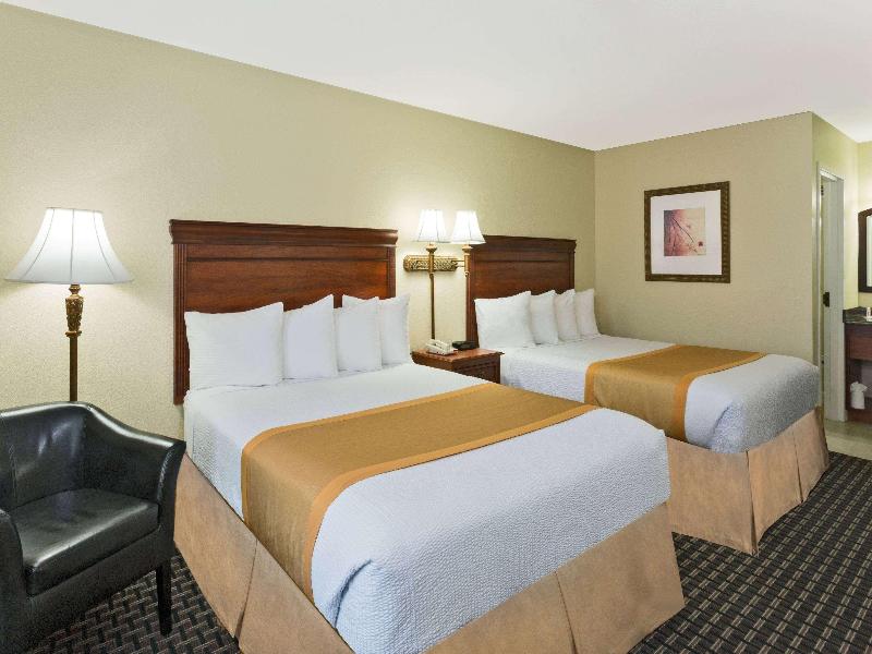 Days Inn By Wyndham Port Charlotte image