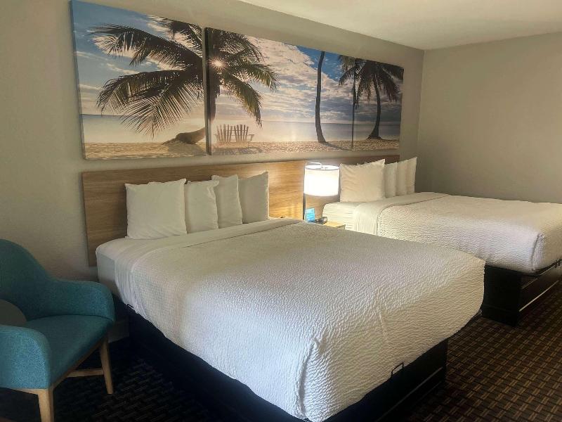 Days Inn By Wyndham Port Charlotte image