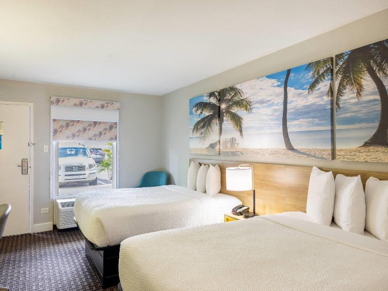 Days Inn By Wyndham Port Charlotte image