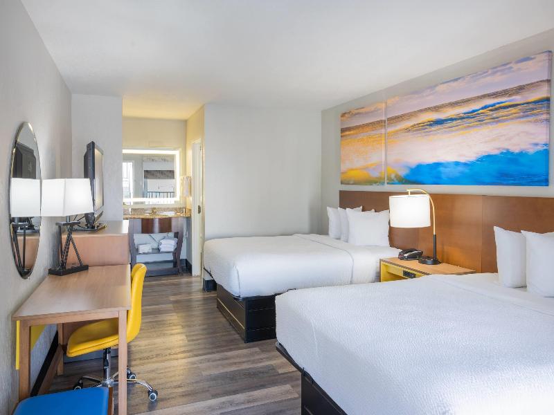 Days Inn By Wyndham Port Charlotte image