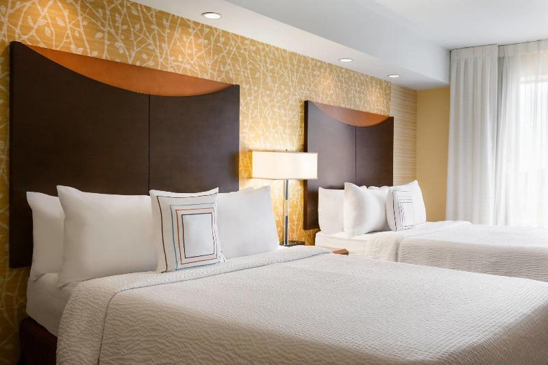 Fairfield Inn & Suites Weirton image