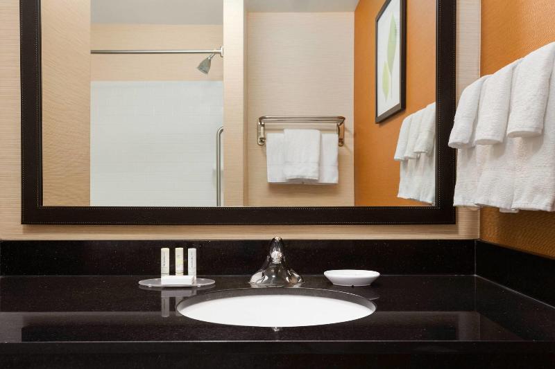 Fairfield Inn & Suites Weirton image