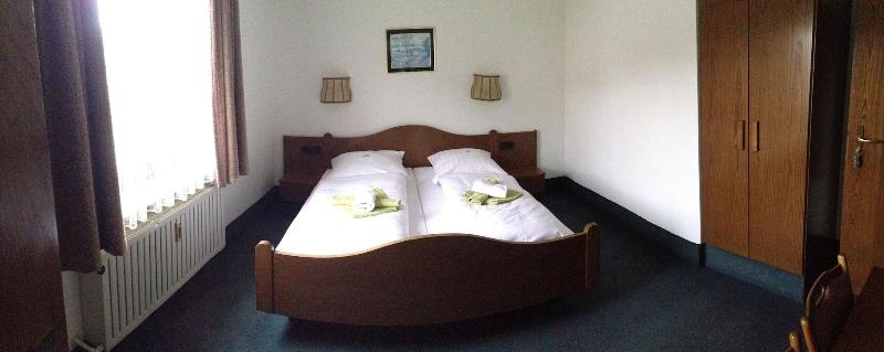 Hotel Goldene Rose image